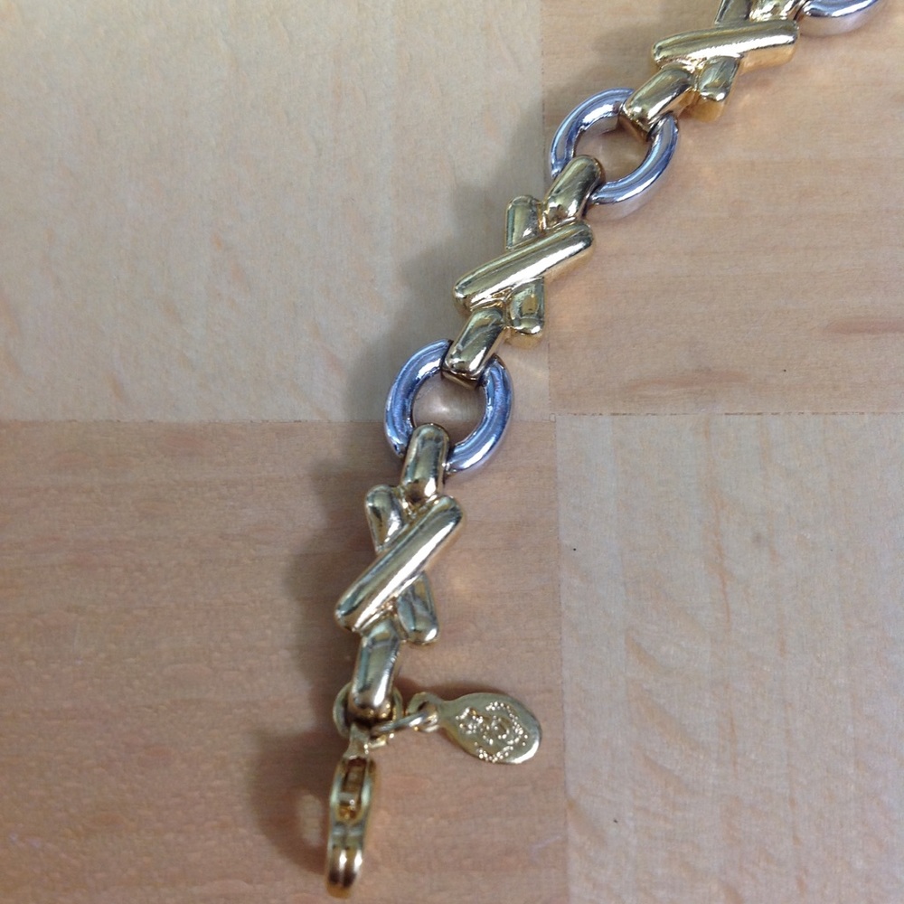 Vintage Premier Designs X's & O's Bracelet